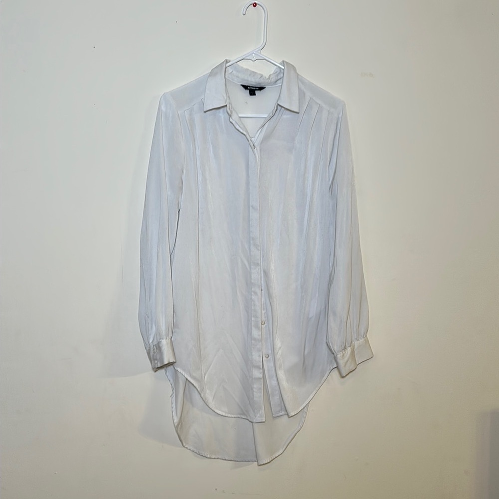 Elegant White Button-Up Blouse